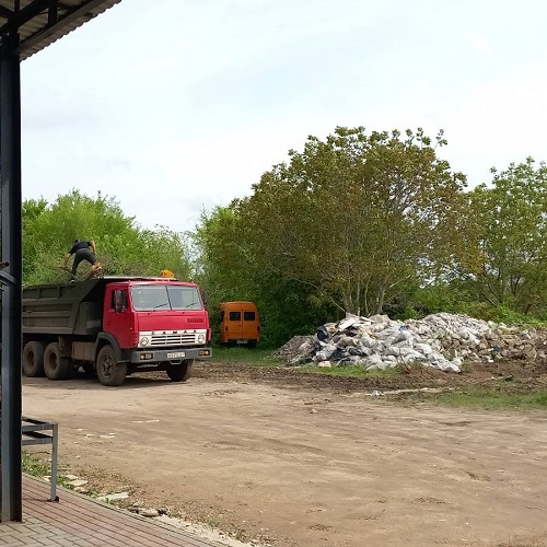 Автостоянка Тирасполь: Для грузового транспорта и специальной техники на Кировском в промышленной зоне
