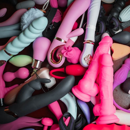 Азбука секса онлайн секс шоп Тирасполь. Выбор первой игрушки. Уход за секс товарами