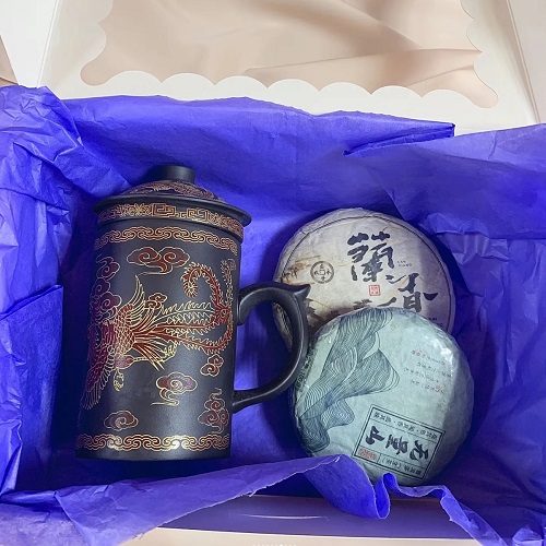 Чайные Боксы Молдовы: Уникальные Подарки для Ценителей Чайной Церемонии