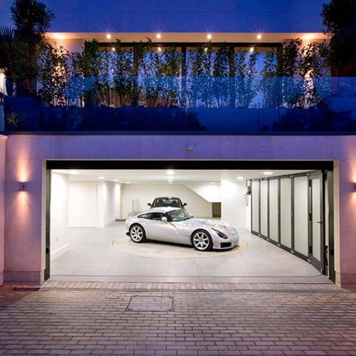 State of Texas: City of Houston - Automatic Gates for Automotive Boxes. Manufacturing